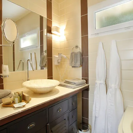 The Originals Le Cise Restaurant Et Ξενοδοχείο