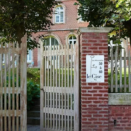 Ξενοδοχείο The Originals Le Cise Restaurant Et 3*