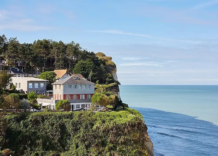 Hotel The Originals Le Cise Restaurant Et 3*