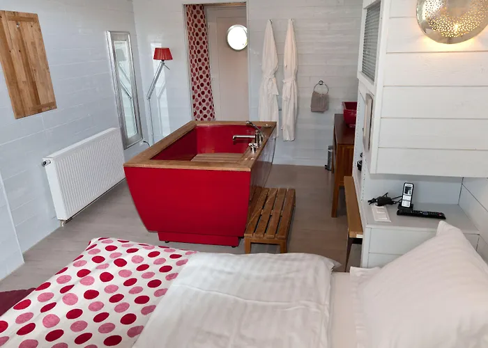 The Originals Le Cise Restaurant Et Ault