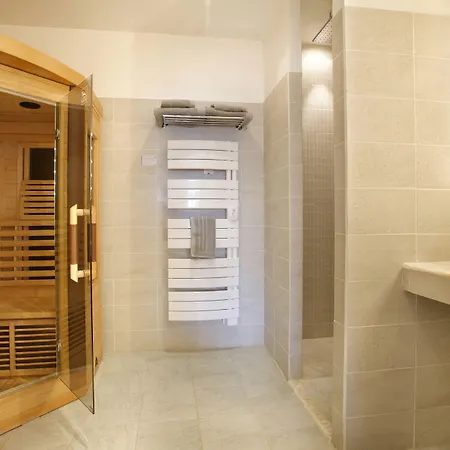 The Originals Le Cise Restaurant Et Ault