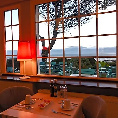 ホテル The Originals Le Cise Restaurant Et オー