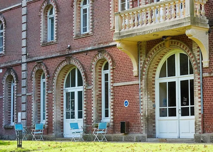 Hotel The Originals Le Cise Restaurant Et